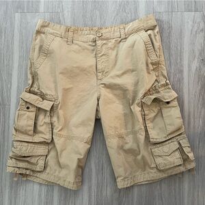 Old Navy Men's Beige Cargo Shorts waist 34